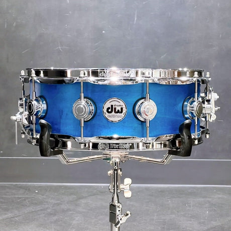 DRS00514SSC108_[Collector's_Pure_Maple_Snare_Drum_14×5___Satin_Azure]_01