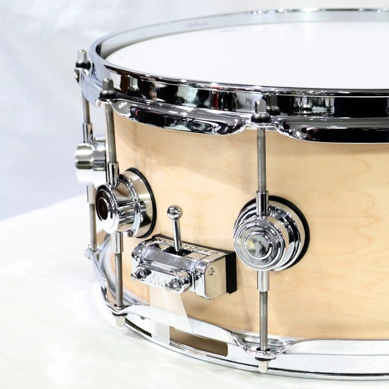 DRSO0614SSC101_[Collector's_Pure_Maple_Snare_Drum_14''×6''_-_Satin_Natural]_05