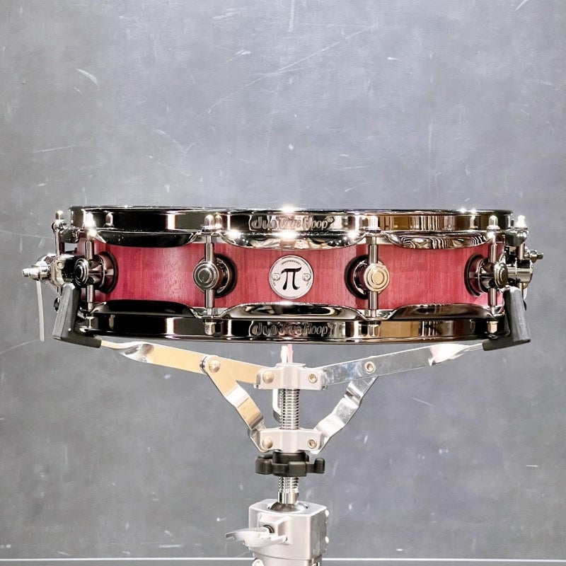 DRU23114SSN101_[Collector's_PURE_Purpleheart_Pi_Snare_Drum___14_×_3_14___Natural_Satin_Oil_w_Black_Nickel_Hardware]_01
