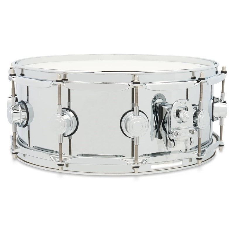 DRVS5514SPC_[Collector's_Series_Chrome-over-Steel_Snare_Drum_14×5_5]_02