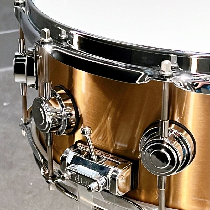 DRVZ5514SVC_[Collector's_Series_Brushed_Bronze_Snare_Drum_14×5_5]_03