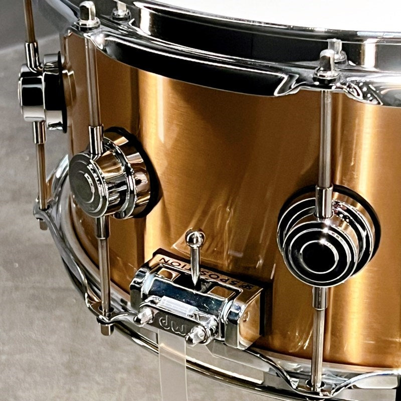 DRVZ6514SVC_[Collector's_Series_Brushed_Bronze_Snare_Drum_14×6_5]_03