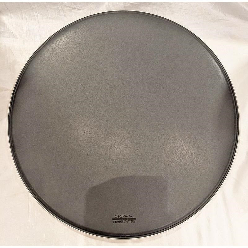 Drummers_Top_Team_x_ASPR_22-inch_Bass_Drum_Front_Head_(Black，_with_Ring_Mute)_[DTTBD22R-BK]_01