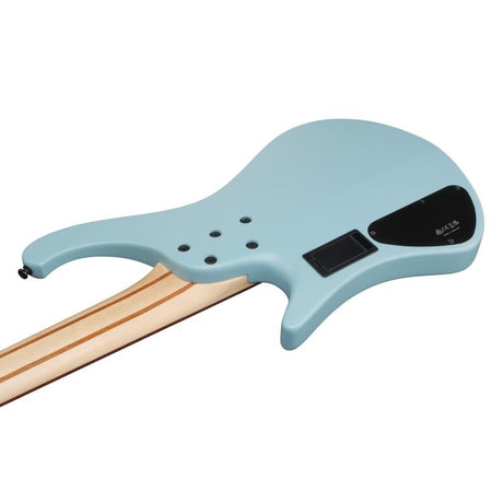 EHB605-PRM_[SPOT_MODEL]_04