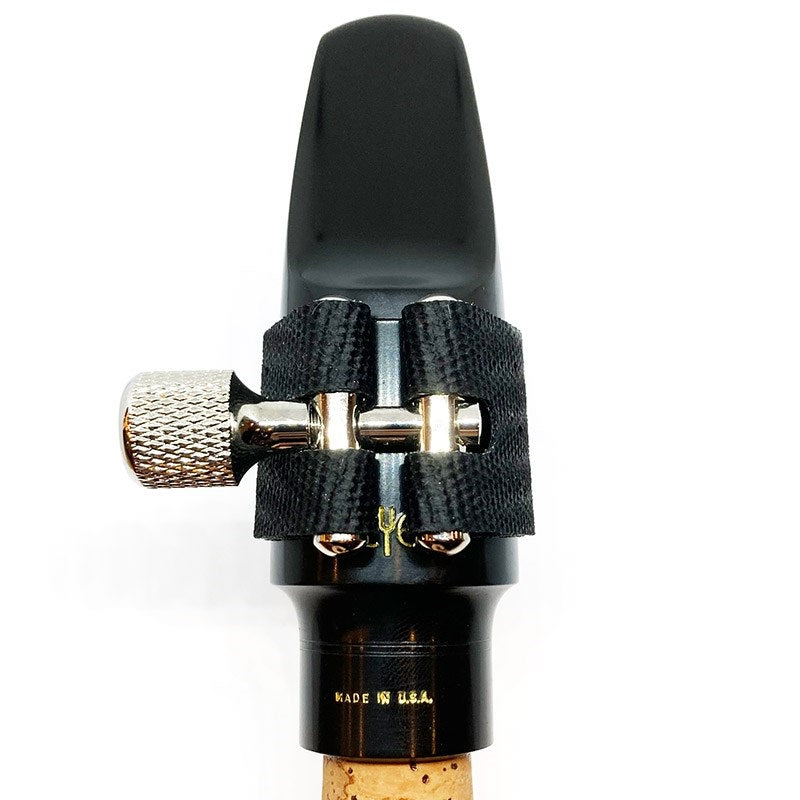 Eddie_Daniels_Expressions_Platinum_Alto_Saxophone_Rubber_Ligature_04