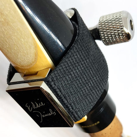 Eddie_Daniels_Expressions_Platinum_Alto_Saxophone_Rubber_Ligature_06