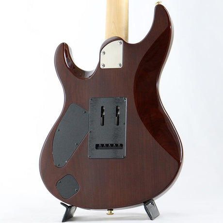 FUTURA-S_HH_AAAA_Flame_Maple_Top_(Dark_Brown_Burst_Matching_Head)_04