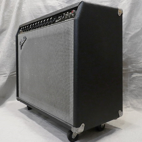 Fender_Twin_Reverb_II_early80's_03