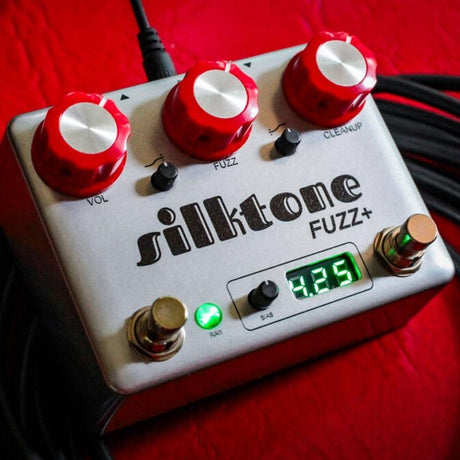 Fuzz_+_Limited_Weird_Science_(Silktone)_Fuzz_01
