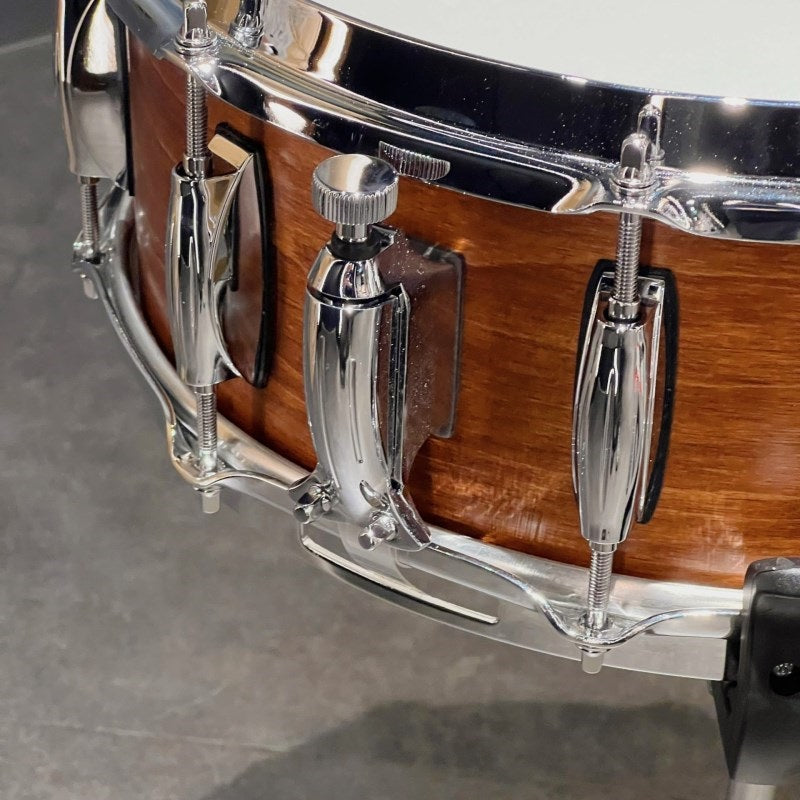 GBSL-5514S-1CL_SM_[Brooklyn_Snare_Drum_14×5_5_-_Satin_Mahogany]_03