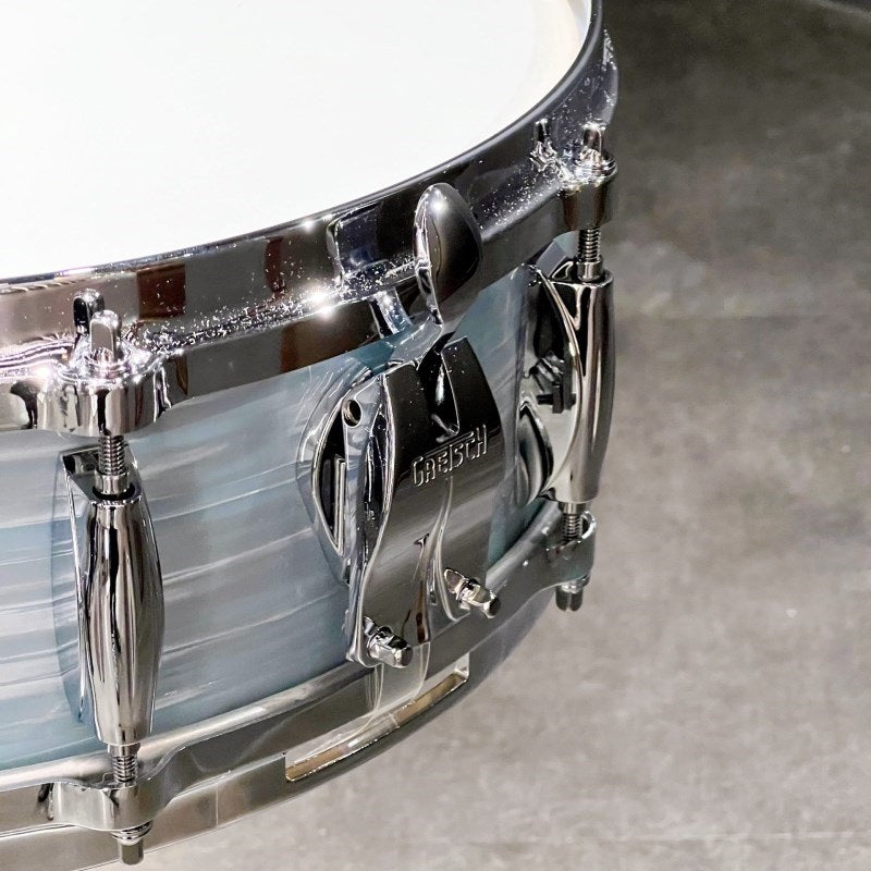 GRNT-0514S-8CL_[USA_Custom_Snare_Drum_14×5___Vintage_Oyster_White]_02