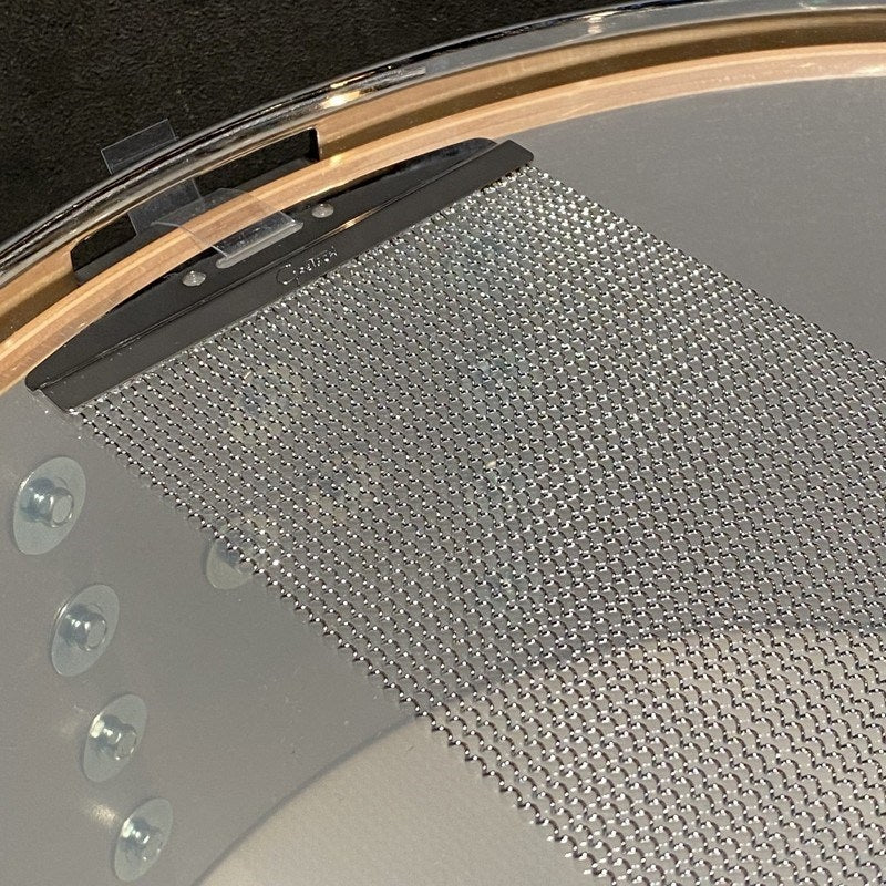 GRNT-6514S-2CL_012_[USA_Custom_Series_14x6_5___Silver_Sparkle]_[42-strand_snare_wire]_02