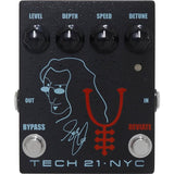 Geddy_Lee_Signature_Amalgamation_Chorus_01
