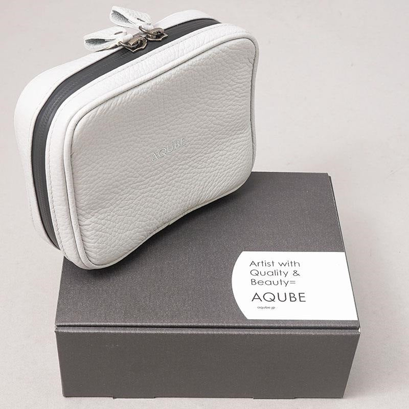 [Genuine_Japanese_Leather_Pouch_for_Guitar_and_Bass_Accessories]_Leather_Utility_Pouch___Square・GRAY_01