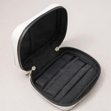 [Genuine_Japanese_Leather_Pouch_for_Guitar_and_Bass_Accessories]_Leather_Utility_Pouch___Square・GRAY_05