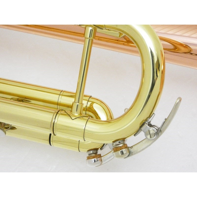 Getzen_900DLX_Eterna_Deluxe_Bb_Trumpet_(Pre-tuned_for_peace_of_mind)_05