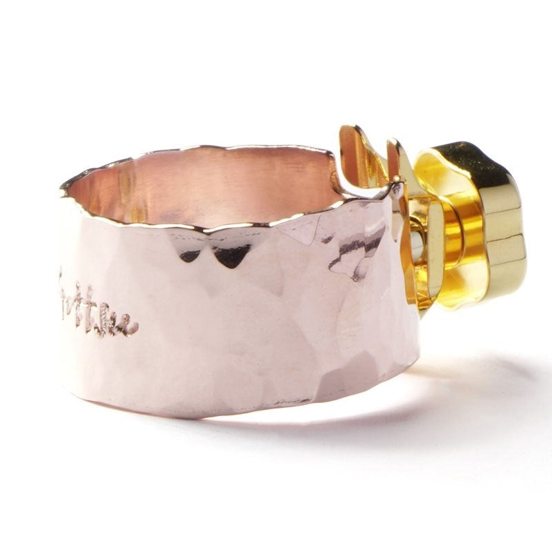 Gotts_Copper_Signature_Ligature_for_Baritone_Saxophone_Rubber_03