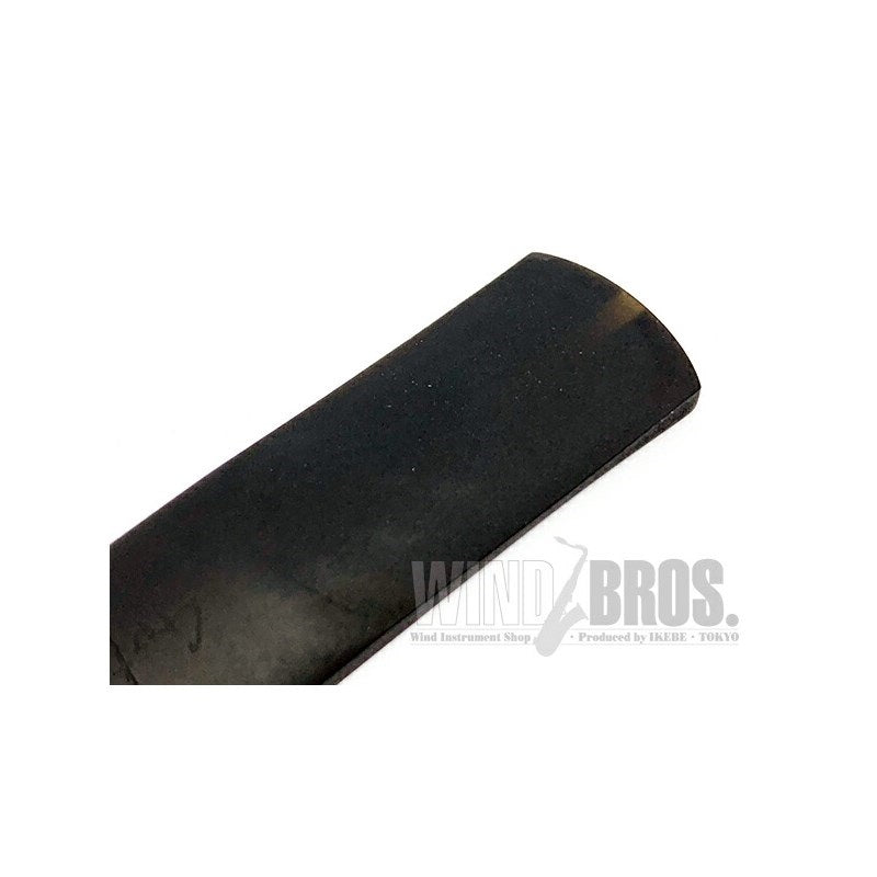 Gotts_Silent_Reed_(for_baritone_saxophone)_Hardness__LL_04