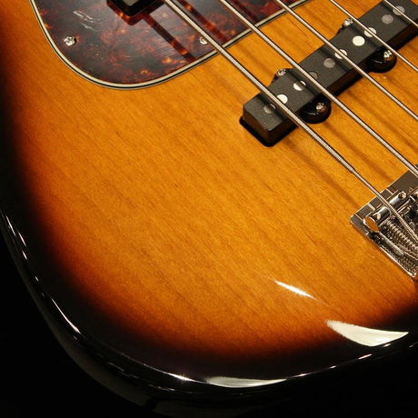 Hermes_Series_RV5_Passive_(Tobacco_Burst)_04