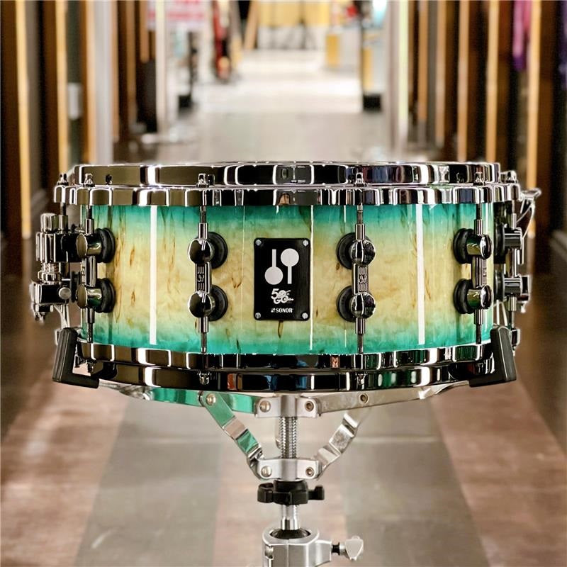 [Ikebe_Musical_Instrument_50th_Anniversary_Model]_SQ2_System_Snare_Drum_-_Maple_Vintage_14x6_-_Blue_Burst_on_Scandinavian_Birch_[No__22773]_01