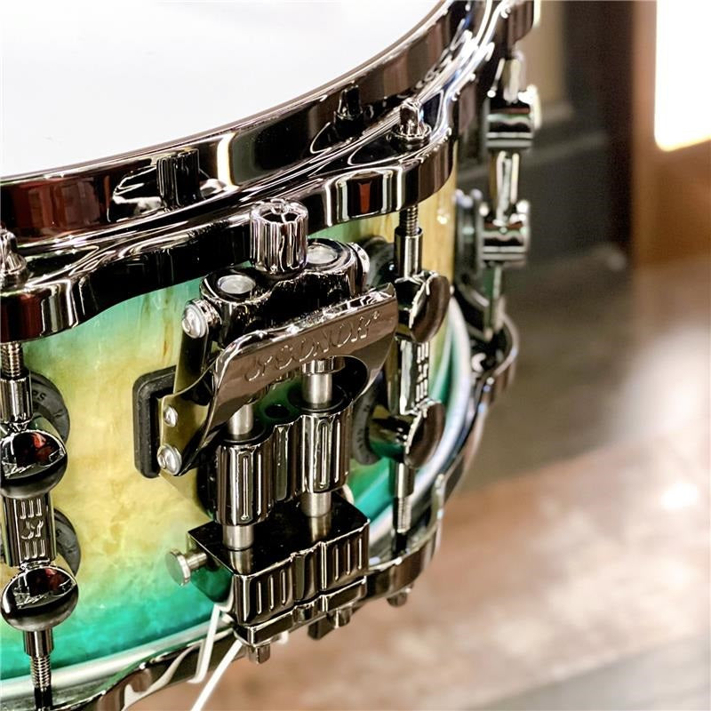 [Ikebe_Musical_Instrument_50th_Anniversary_Model]_SQ2_System_Snare_Drum_-_Maple_Vintage_14x6_-_Blue_Burst_on_Scandinavian_Birch_[No__22773]_02