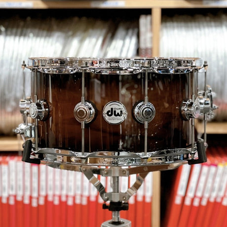 Ikebe_Musical_Instruments_50th_Anniversary_Model__DRX60714SSC532_[Collector's_Pure_Maple_Old_Style_VLT_Shell_14x7___Lacquer_Specialty_Natural_to_Candy_Black_Burst_Over_Koa]_01