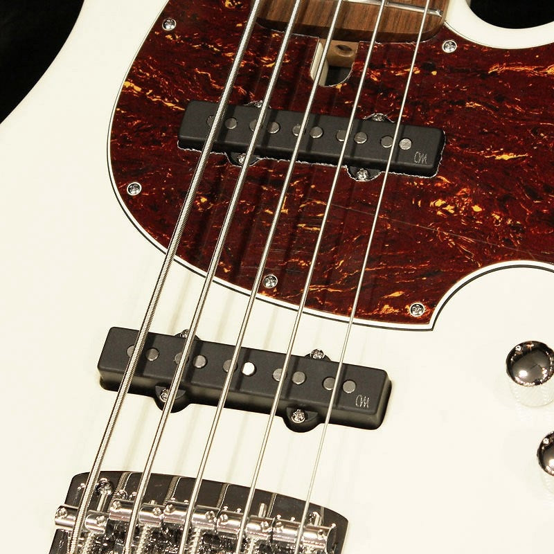 JABBA_Custom_5_(Monolith_Vintage_White_Gloss)_03