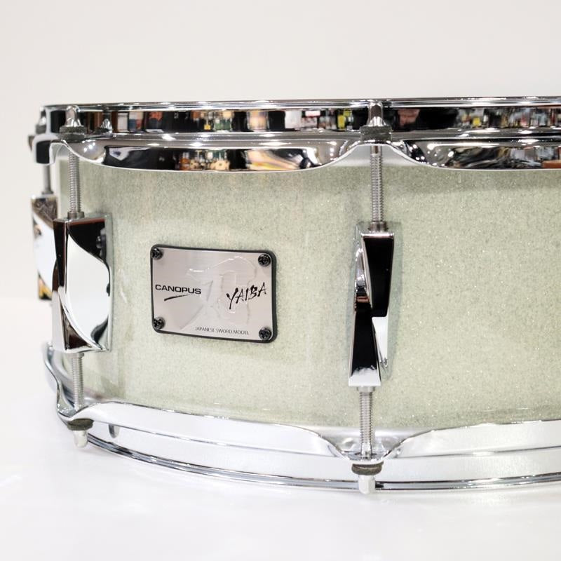 JSB-1455-IWS-LQ_[YAIBA_II_Birch_Snare_Drum_14__x_5_5__-_Ice_White_Sparkle]_[In-Store_Display_Special_Price]_02