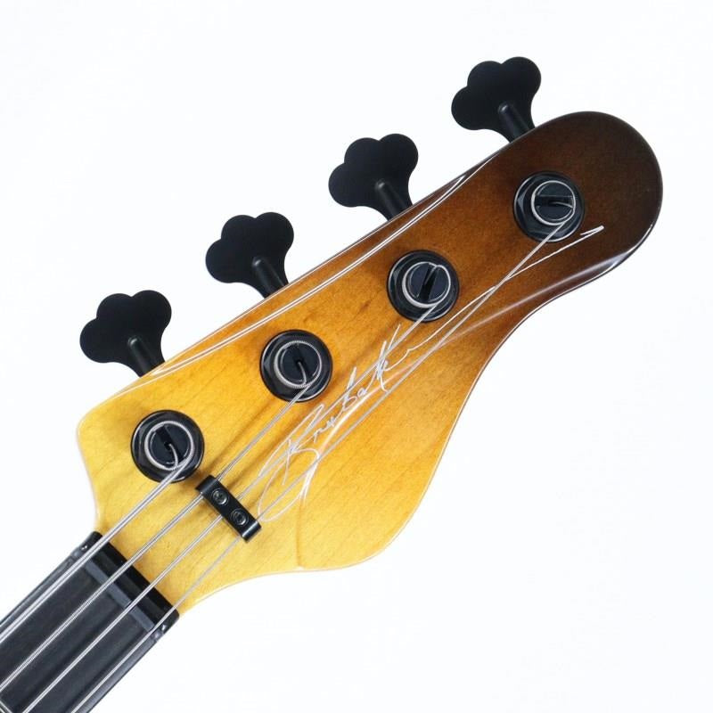 JXB4_USA_CUSTOM_Spalted_Maple_Top_(Gloss_Spalted_Caramel_Fade)_[2025_NAMM_Show_Exhibit_Model]_04