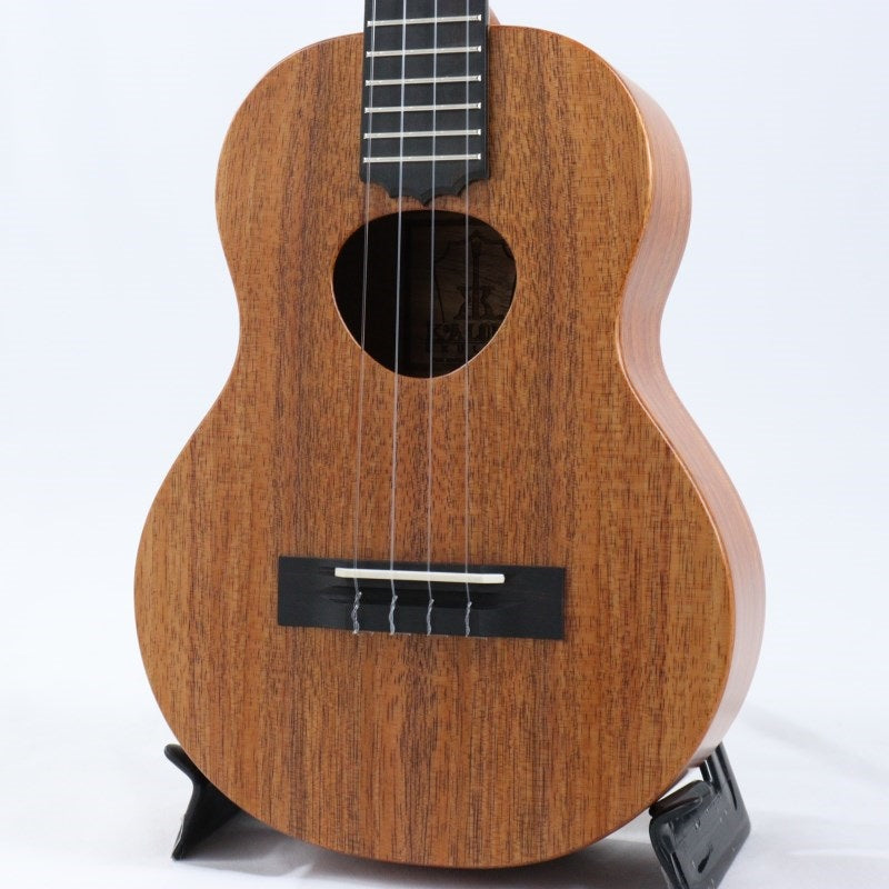 KTM-10_Tenor_Pikake_[Made_in_Hawaii]_Koaloha_02