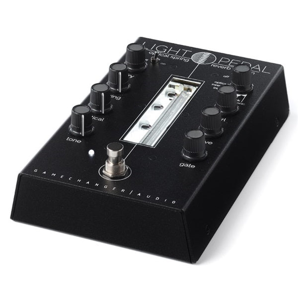 LIGHT_Pedal_(Game_Changer_Audio)_Reverb_04