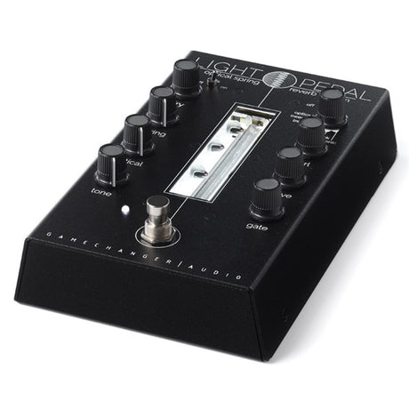 LIGHT_Pedal_(Game_Changer_Audio)_Reverb_04