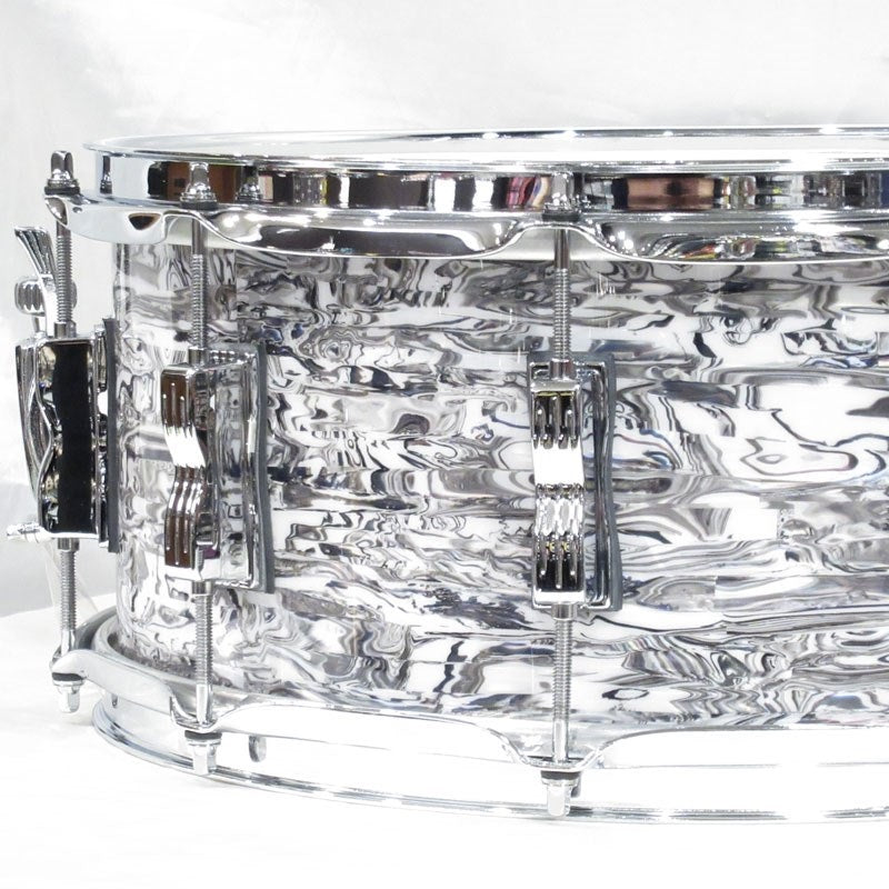 LS403XXWA_[Classic_Maple_14x6_5_Snare_Drum_-_White_Abalone_Limited_Edition]_[2024_Limited_Edition_Color___Limited_to_85_Units_Worldwide]_[In-Store_Display_Special_Price]_04