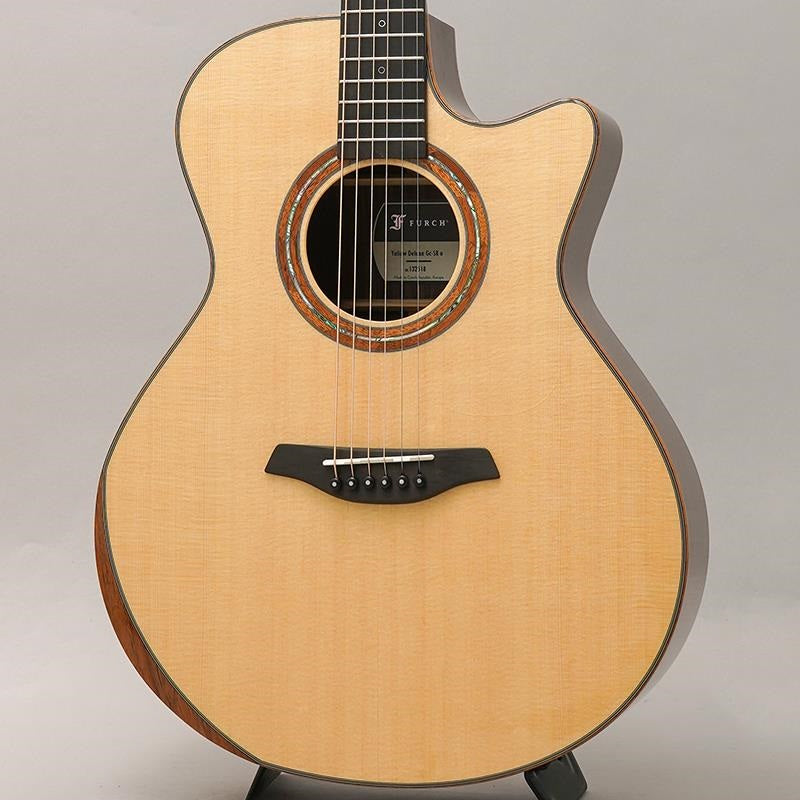 LTD_Yellow_Deluxe_Gc-SRa_#132518_Forhi_01