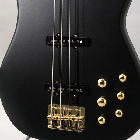 MB_JP_4_MODERN_BLACK_GD_RW_[Special_Price]_09