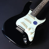 MC1-STD_R_(BLK)_#21129_03