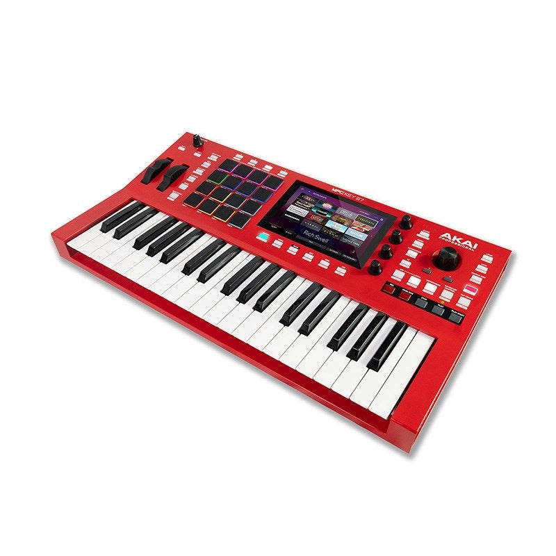MPC_Key_37_[MPC_standalone_sampler_with_built-in_37-key_keyboard]_03