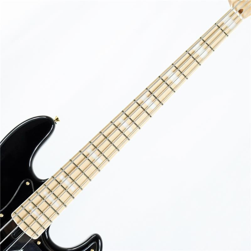 M#245_Custom_(BLK__w_Gold_Parts)_03