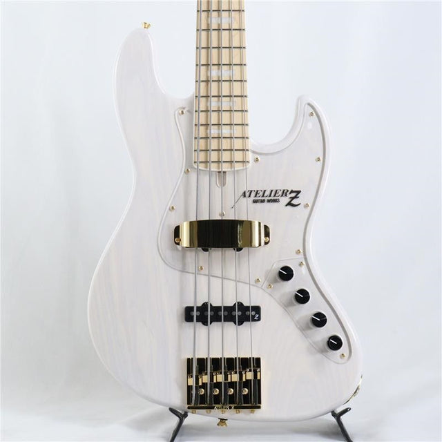 M#265_Custom_(TP-WH_M_MH_w_Gold_Hardware)_01