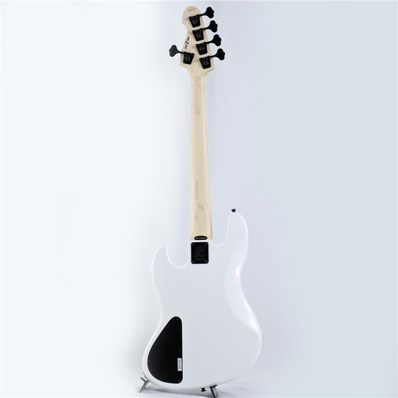 M#265_(WH_E_MH_w_Black_Hardware)_08