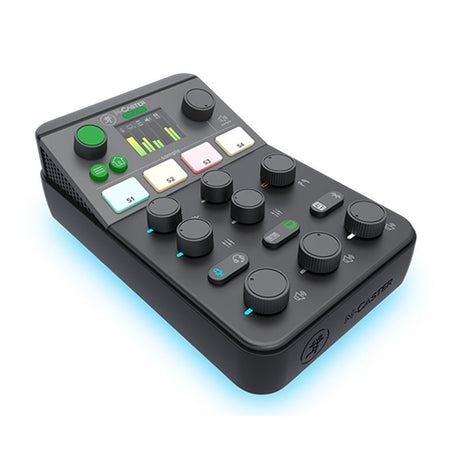 M・Caster_Studio_02