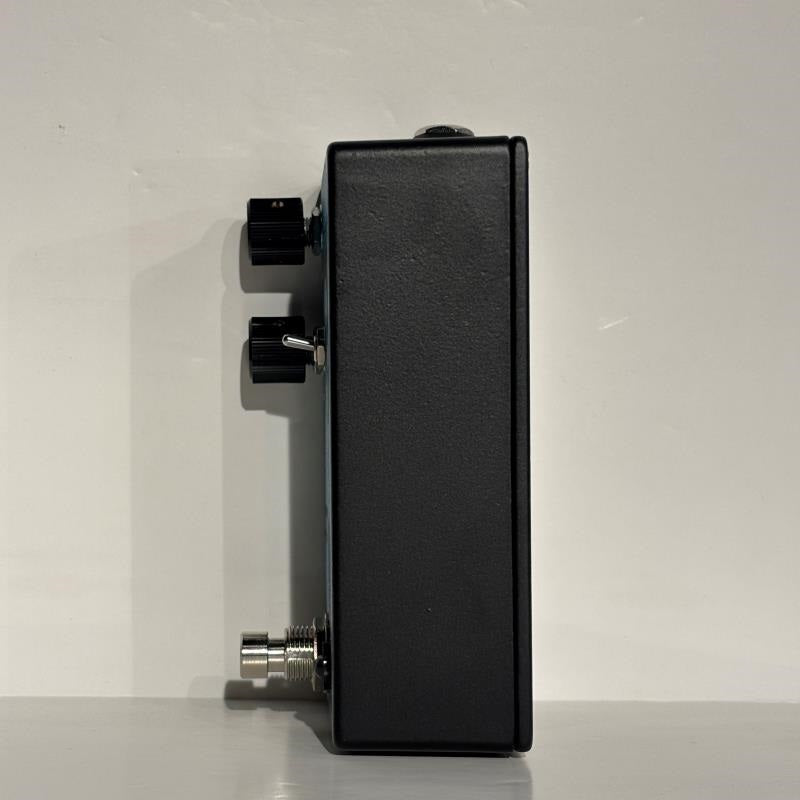 [Manufacturer_Outlet]_EMISSARY_Booster_[Box_worn，_scratches_on_back]_03