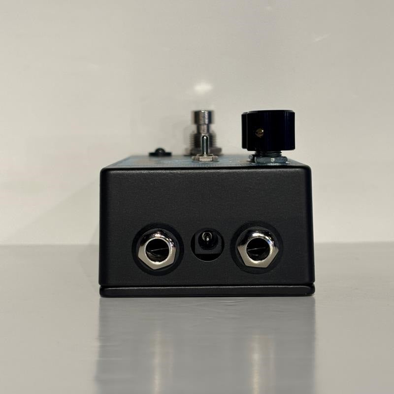 [Manufacturer_Outlet]_EMISSARY_Booster_[Box_worn，_scratches_on_back]_05