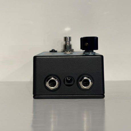 [Manufacturer_Outlet]_EMISSARY_Booster_[Box_worn，_scratches_on_back]_05