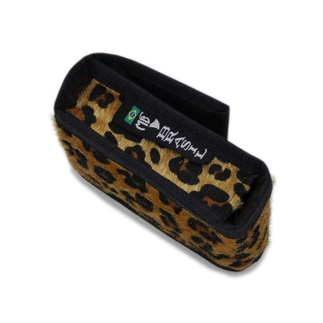 Marcus_Bona___Trumpet_Mouthpiece_Pouch_for_3_Mouthpieces_(Leopard_Print)_MBMPPTP3_03