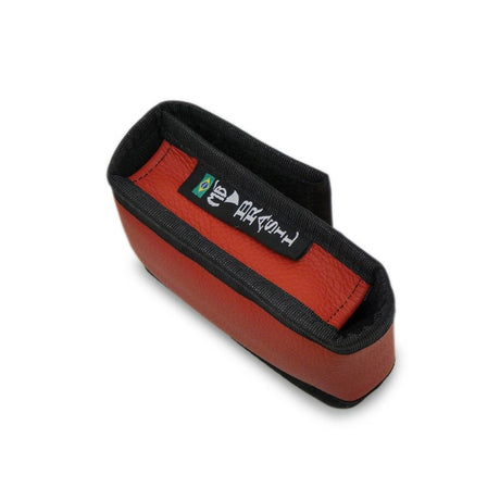 Marcus_Bona___Trumpet_Mouthpiece_Pouch_for_3_Mouthpieces_(Red_Leather)_MBMPPTP3_03