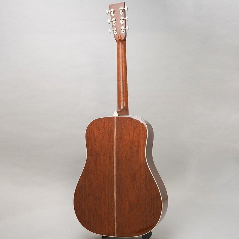 Martin_CTM_D-28_Authentic_1937_Style_Flame_Maple_Binding___Ambertone_1933_-Factory_Tour_2024_Pre-Built_Custom-_04