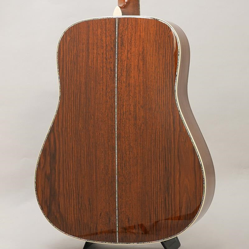 Martin_CTM_D-45_Deluxe_Tree_of_Life_[Ikebe_Musical_Instrument_Store_50th_Anniversary_Limited_Edition_Model]_02