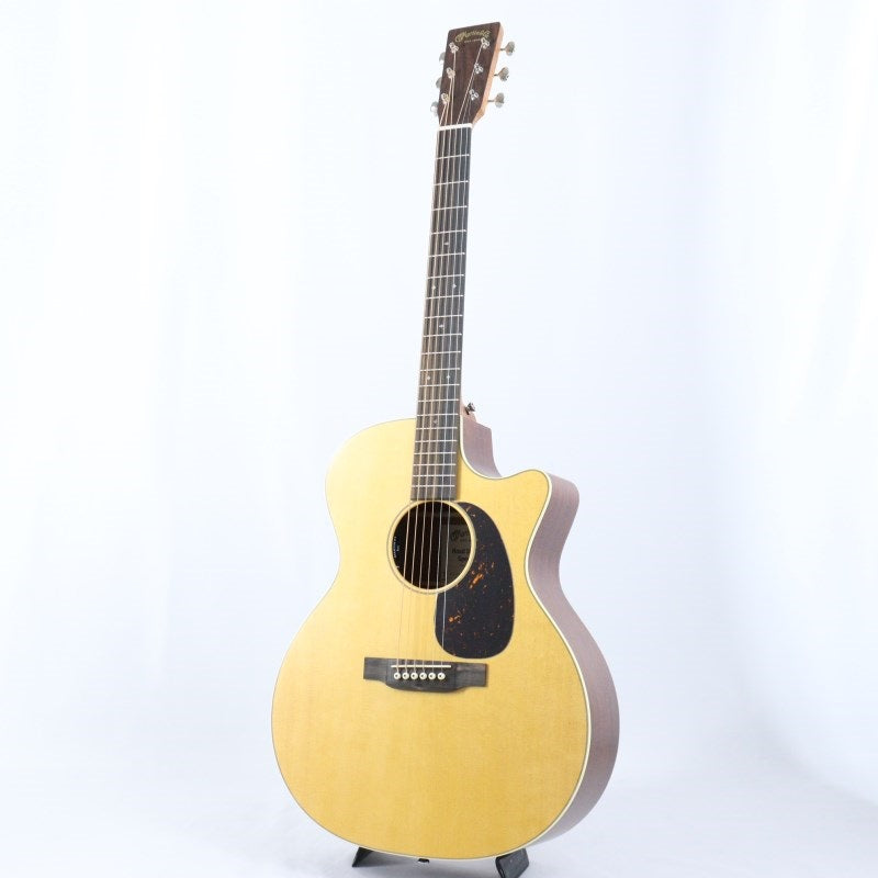 Martin_GPC-10E_Vintage_Inspired_Road_Series_[Limited_Special_Model]_02
