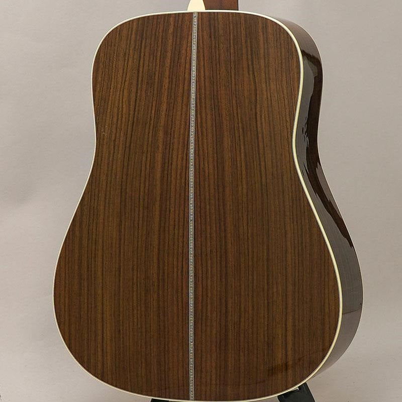 Martin_HD-28_Standard_02